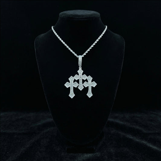 Triple Cross Moissanite Anhänger – 18K vergoldet auf 925 Silber