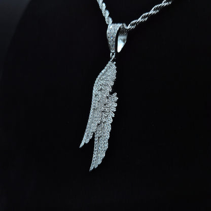 Angel Wings Moissanite Anhänger – 18K vergoldet auf 925 Silber