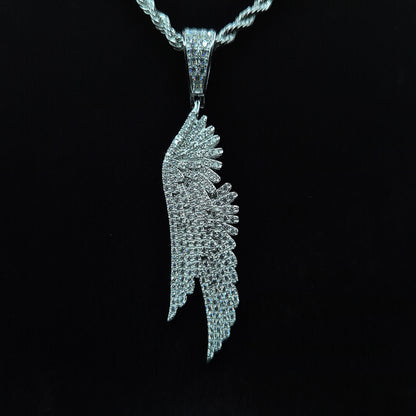 Angel Wings Moissanite Anhänger – 18K vergoldet auf 925 Silber