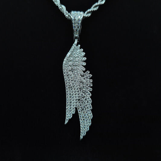 Angel Wings Moissanite Anhänger – 18K vergoldet auf 925 Silber